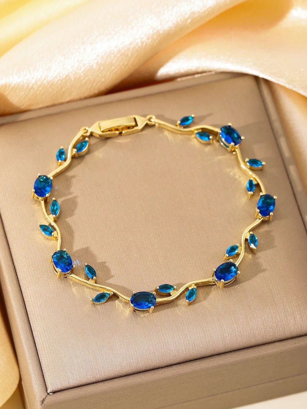 Gold Plated Crystal Stones Tulip Bracelet for Girls/Women - Zenrovia